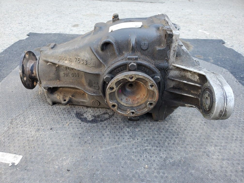 90 - 00' BMW E36 318 325 328 M3 *Welded* Differential Medium Case OEM ...