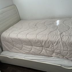 Twin Trundle Bed
