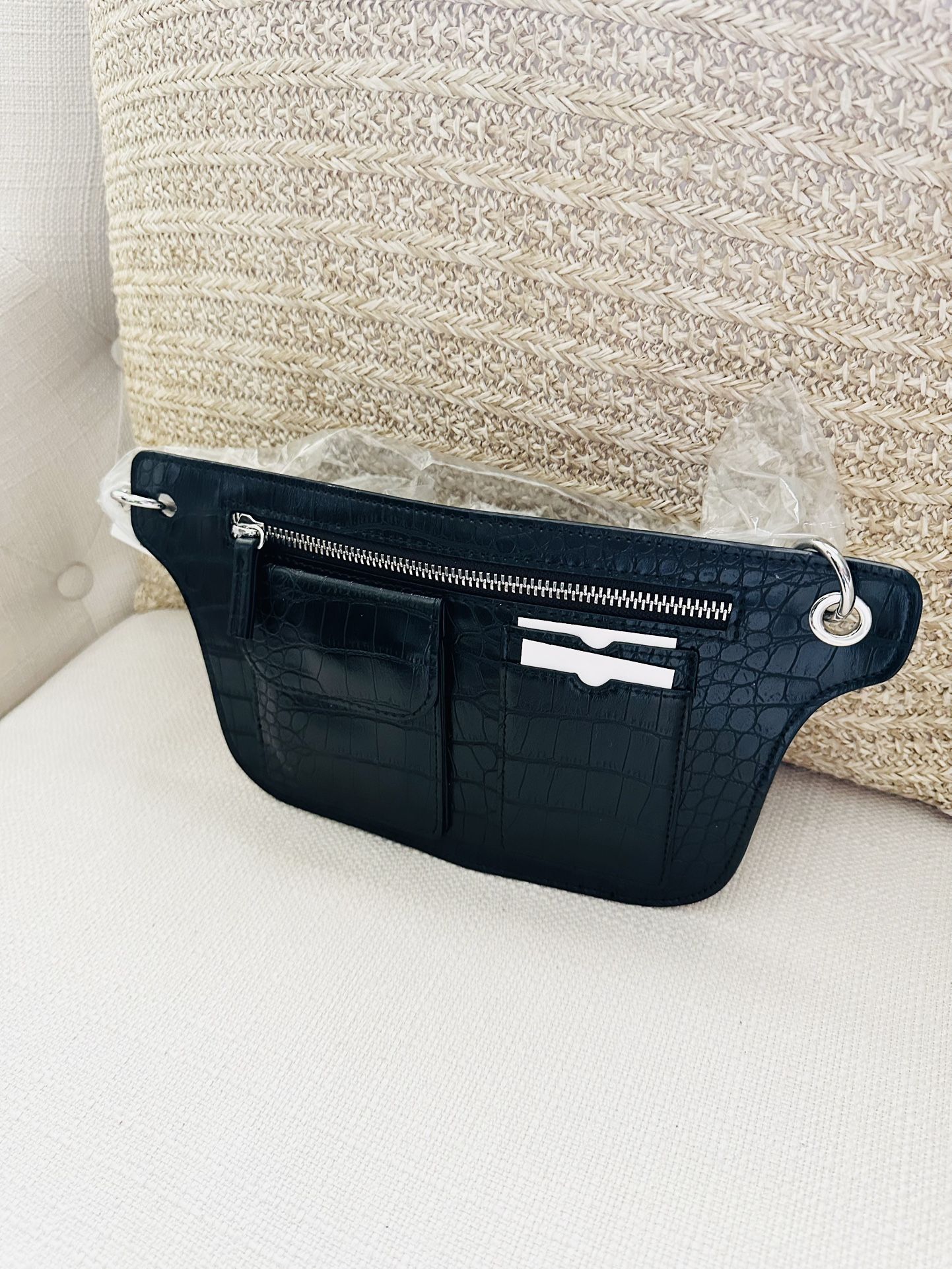 H&M Black Patent Leather Chain Waist Bag – Brand New w/ Tags (Size XXS)