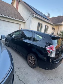 2016 Toyota Prius V
