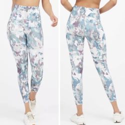 NWT Spanx Booty Boost Active Printed Leggings
