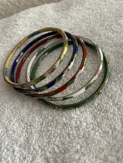 Five Pieces Of Cloisonne Bancle 2.75” D
