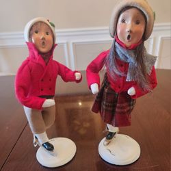 2000 Byers' Choice Pair of Male & Female Skaters Limited Edition 74/100 & 40/100