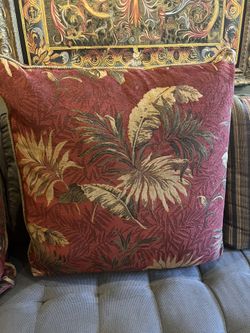 Decorative Cushions Large (3)