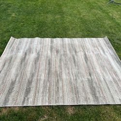 8’x10’ Area Rug