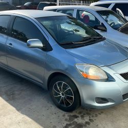 2010 Toyota Yaris