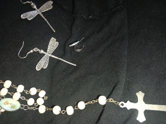 Vintage rosary and silver earrings