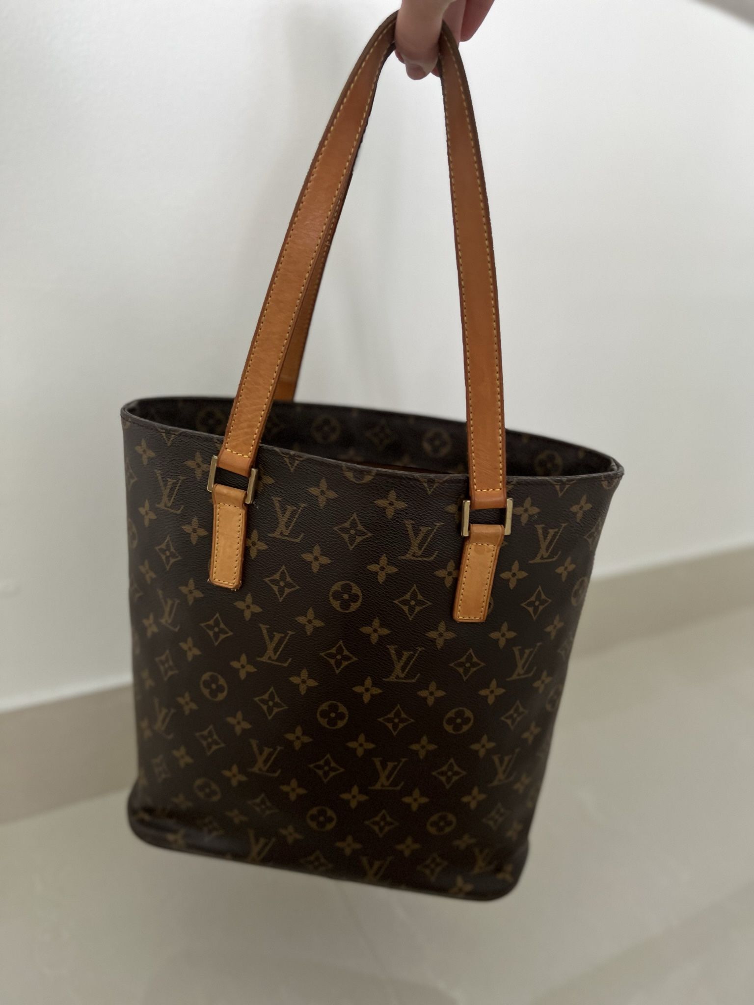 louis vuitton purse authentic