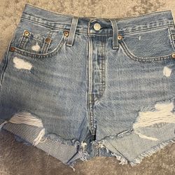 501 Levi’s High Rise Waisted Shorts