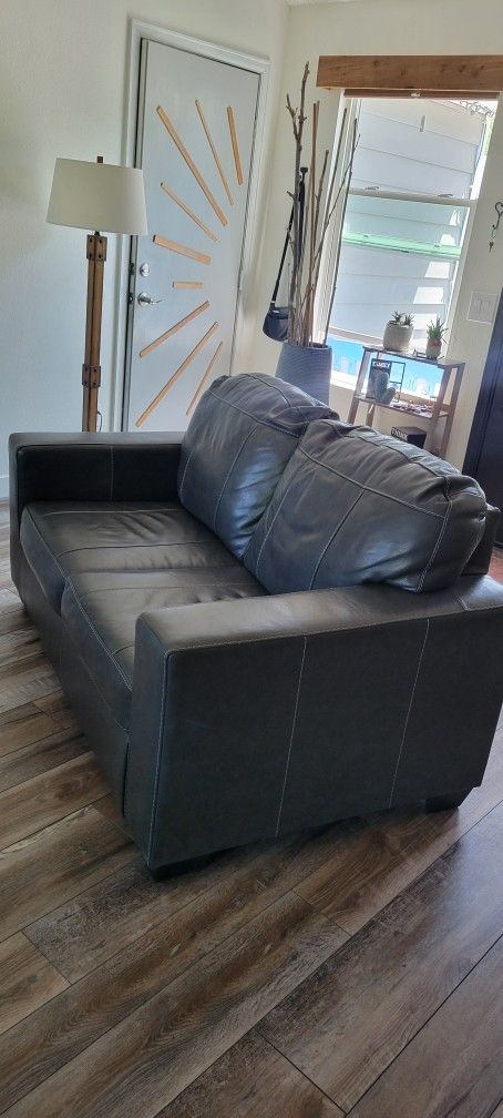 Loveseat