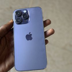 iPhone 14pro Max Unlock Available 