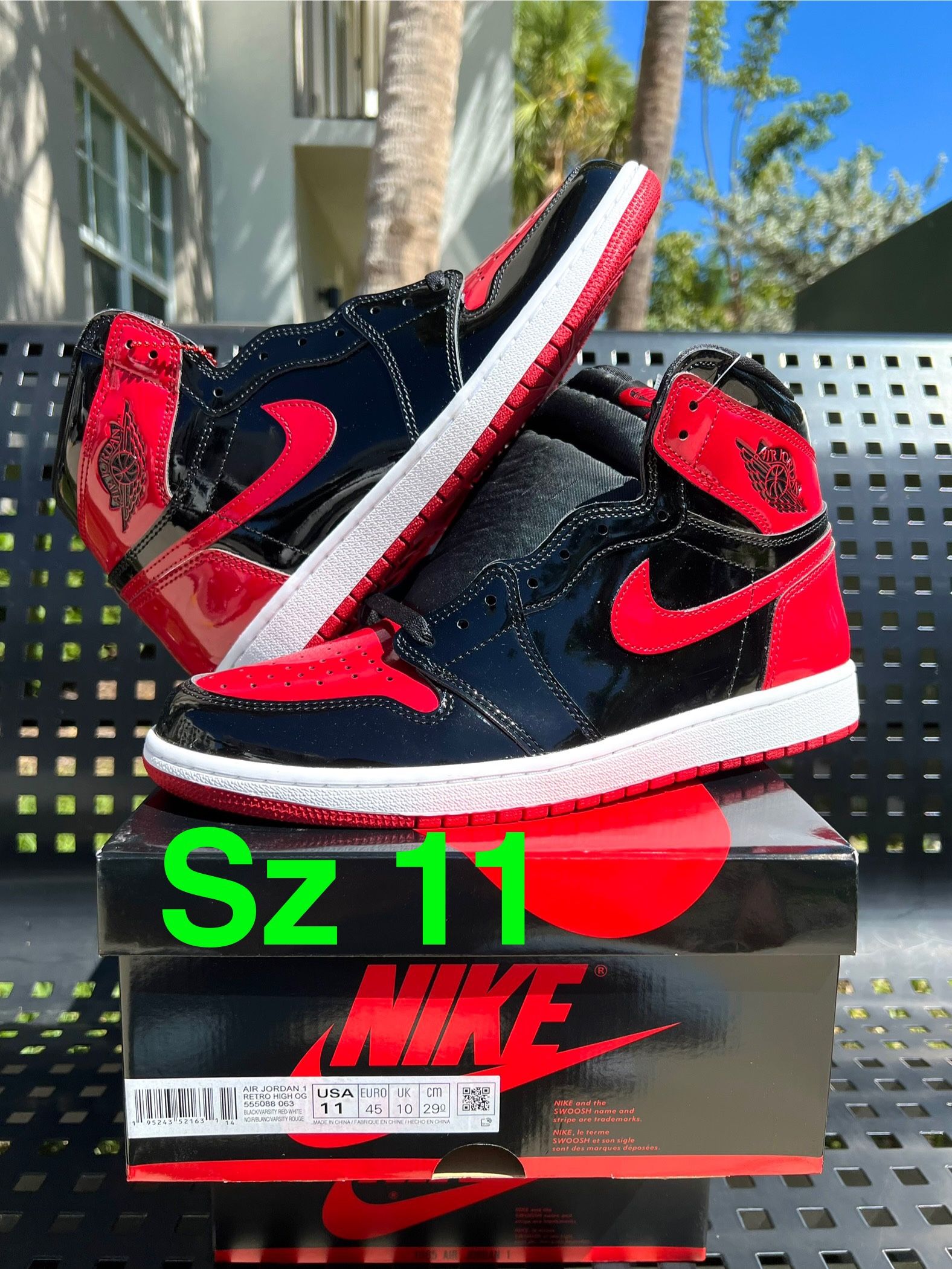 Jordan 1 Bred Size 11 New Travis Undefeated
