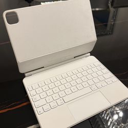 Apple iPad Air Keyboard Folio, 11inch 