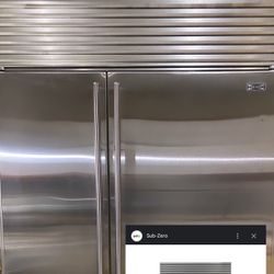 Sub-Zero 48" Refrigerator/Freezer with Internal Dispenser