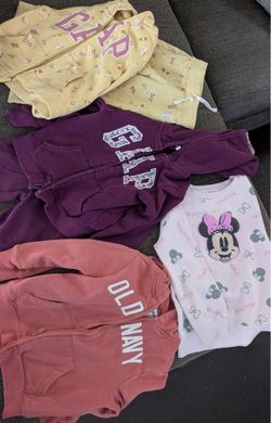 Sweater Jacket Sweat pant set $6