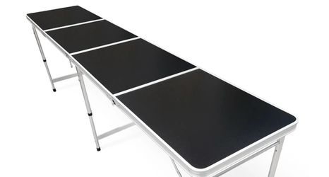 Beer pong table