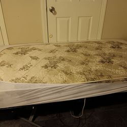 Upper Lift Twin Bed With Remote