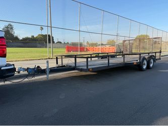 Car trailer hauler  mover 17ft. With gate ramp