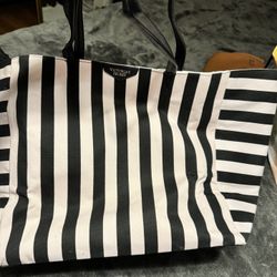 New Victoria’s Secret Tote Bag