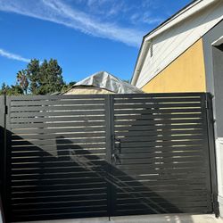 Custom Gate Double