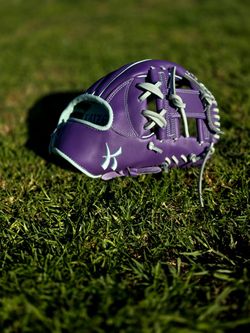 Custom Baseball Glove