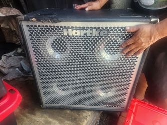 Hartke 3 x 10 with Behringer Amp