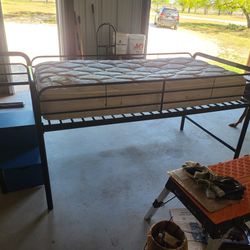 Twin Size Loft Bed with Shoe Storage Steps