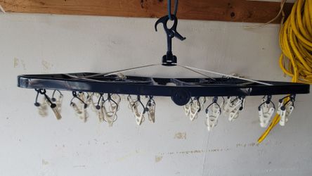 Square cloth hanger
