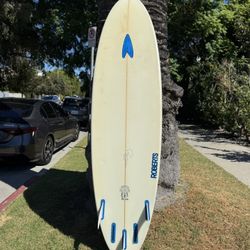 7’6” Surfboard
