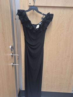 XSCAPE formal gown