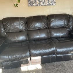 Leather Couches Recliners