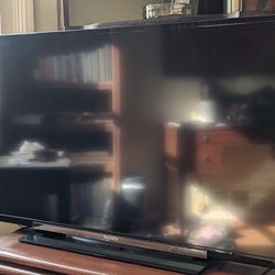 Sony Bravia 40" Flat Screen TV