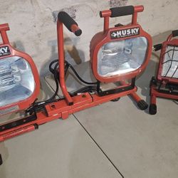 Husky Work Lights ~》$10