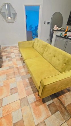 Sofa/ Futon / 3 seater Sofa