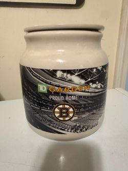 Souvenir TD Garden Cookie Jar