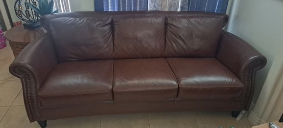 Brown Leather 3-Seat Sofa – Rolled Arms, Nailhead Trim – OBO