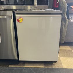 Samsung Bespoke Dishwasher White ‼️‼️