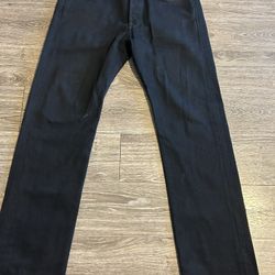 Black Levi’s 501s