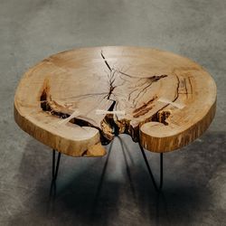 OAK COFFEE TABLES 