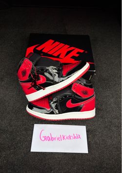 Air Jordan 1 Retro High Patent Bred GS