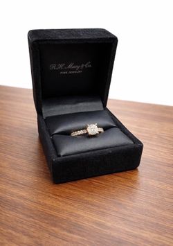 Rose Gold 14k diamond engagement ring size#7