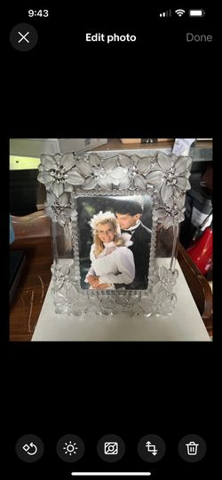 Photo frame Mikasa vintage floral bouquet holds 5 x 7 NIB