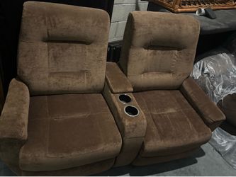 Love seat with cup holders