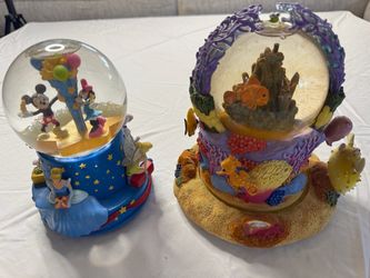 Disney Mickey Mouse & Finding Nemo Snow Globes