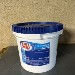 First Choice 3" Chlorine Tablets - Unwrapped, 25 lb Pail