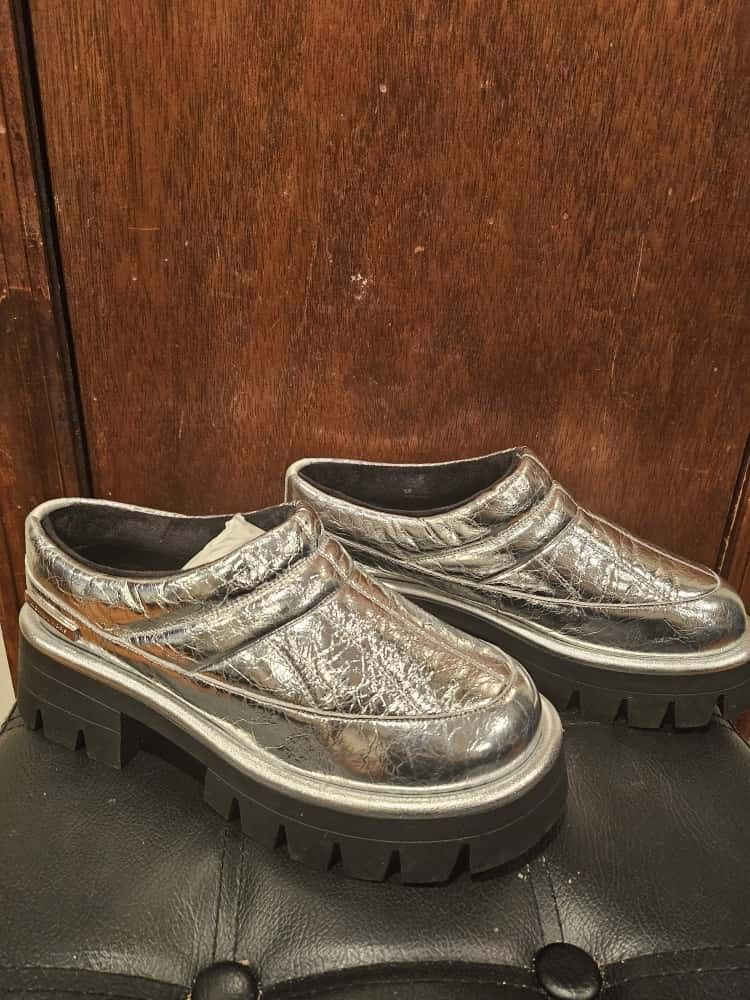 MK New Silver Mules