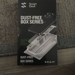 Dust free iPhone 16 case 