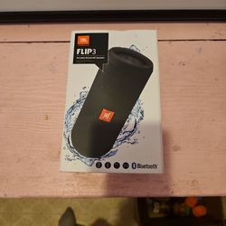 Flip 3 Bluetooth Speaker 
