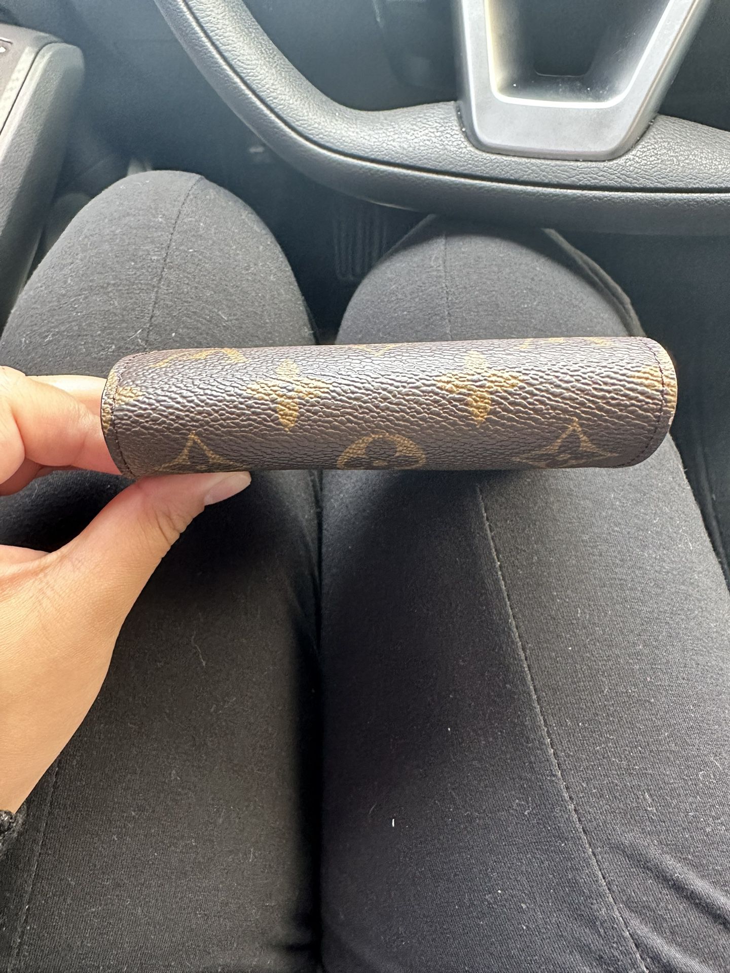 Louis Vuitton Victorine Wallet for Sale in Los Angeles, CA - OfferUp
