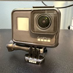 GoPro Hero7 Black LIKE NEW